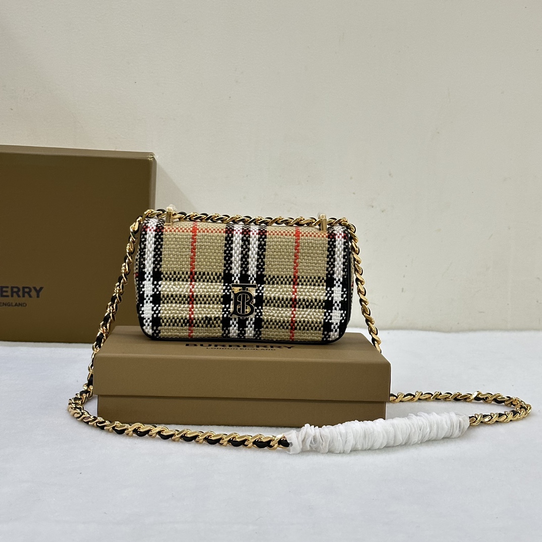 Burberry_Mini_Waist_Bag-